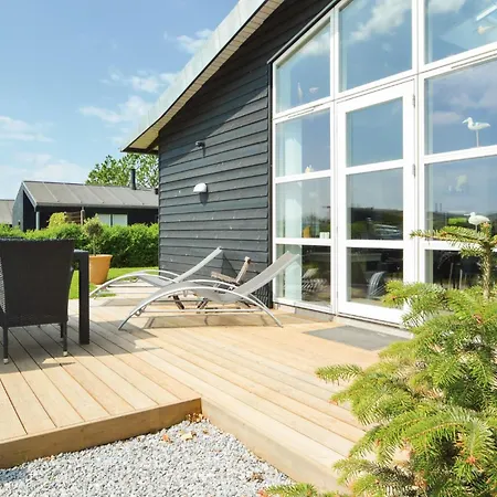 3 Bedroom Amazing Home In Haderslev