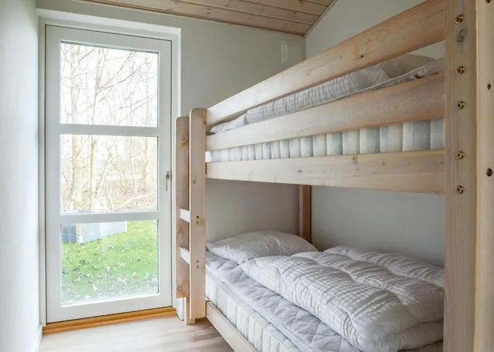 Three-bedroom In Holiday home