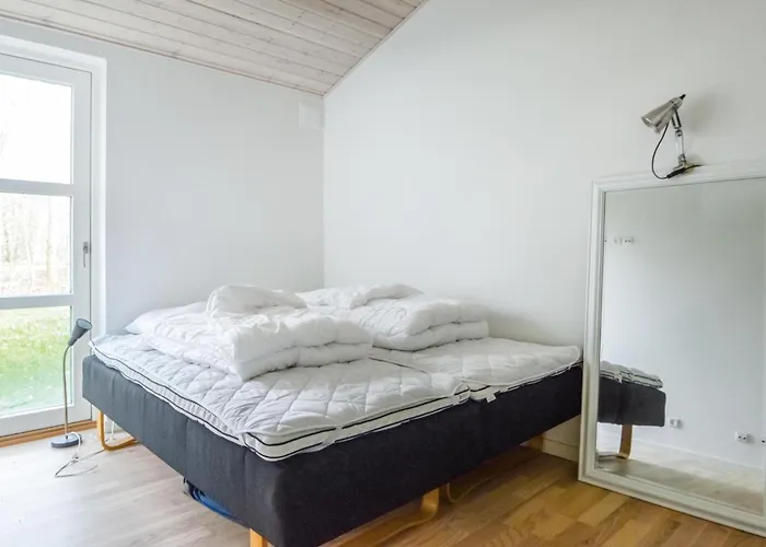 Сasa de vacaciones Three-bedroom In *